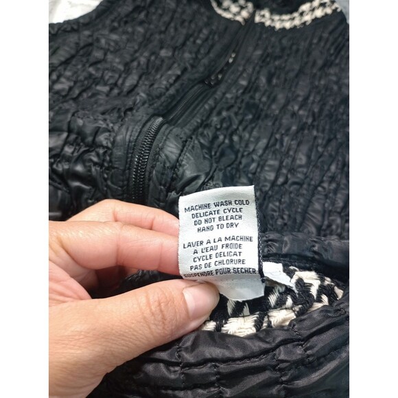 Women's Quilted Vest Full Zip Mock Neck Slash Pockets Sz 6 - Picture 7 of 11